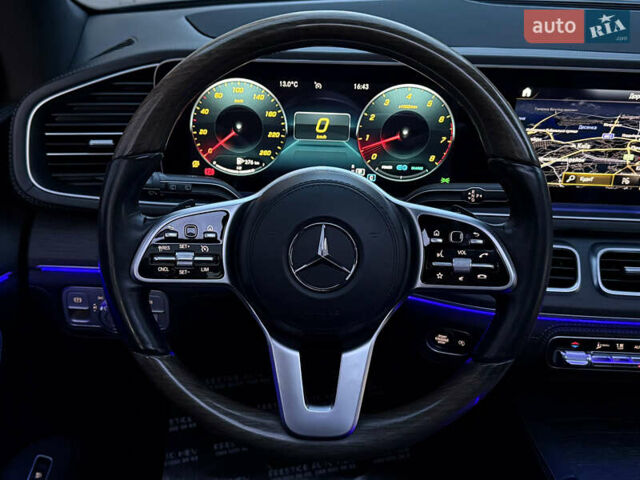 Черный Мерседес ГЛС-Класс, объемом двигателя 3.98 л и пробегом 131 тыс. км за 113000 $, фото 66 на Automoto.ua