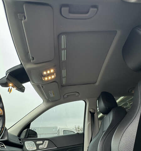 Чорний Мерседес ГЛС-Класс, об'ємом двигуна 2.93 л та пробігом 195 тис. км за 80000 $, фото 18 на Automoto.ua