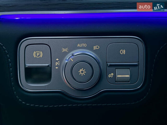 Черный Мерседес ГЛС-Класс, объемом двигателя 3.98 л и пробегом 131 тыс. км за 113000 $, фото 75 на Automoto.ua