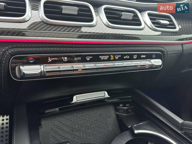 Черный Мерседес ГЛС-Класс, объемом двигателя 3.98 л и пробегом 73 тыс. км за 99000 $, фото 49 на Automoto.ua