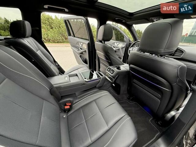 Черный Мерседес ГЛС-Класс, объемом двигателя 2.93 л и пробегом 90 тыс. км за 88900 $, фото 52 на Automoto.ua