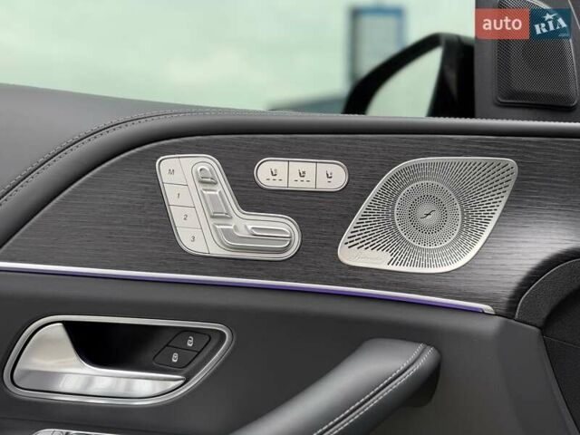 Черный Мерседес ГЛС-Класс, объемом двигателя 2.93 л и пробегом 90 тыс. км за 88900 $, фото 76 на Automoto.ua