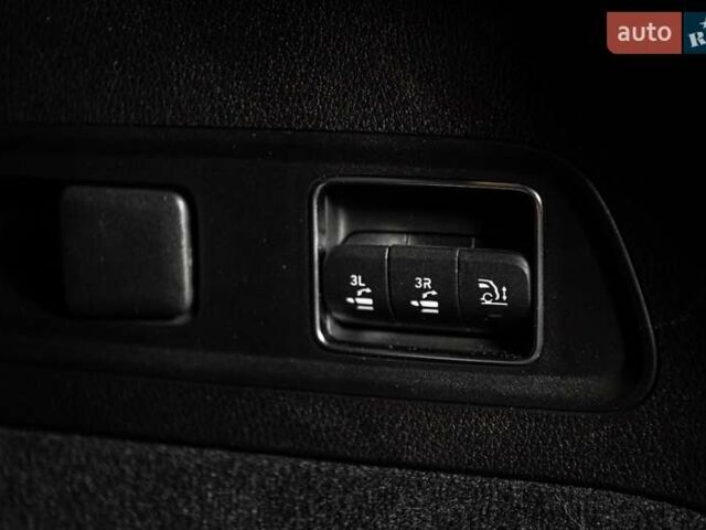 Черный Мерседес ГЛС-Класс, объемом двигателя 2.93 л и пробегом 120 тыс. км за 87900 $, фото 13 на Automoto.ua