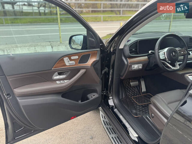 Черный Мерседес ГЛС-Класс, объемом двигателя 2.93 л и пробегом 18 тыс. км за 104999 $, фото 7 на Automoto.ua