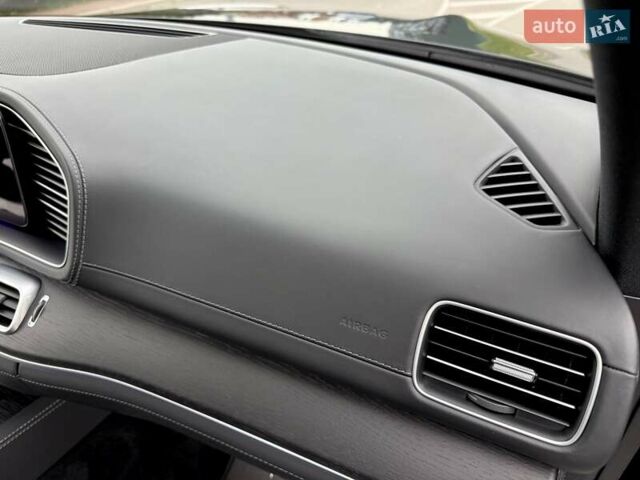 Черный Мерседес ГЛС-Класс, объемом двигателя 2.93 л и пробегом 90 тыс. км за 88900 $, фото 45 на Automoto.ua