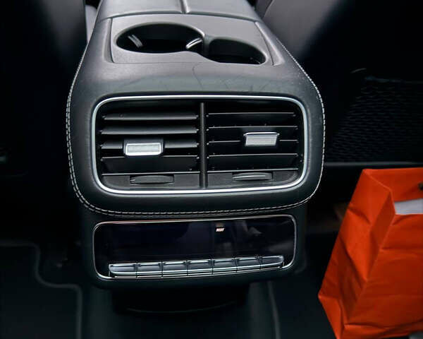 Черный Мерседес ГЛС-Класс, объемом двигателя 3.98 л и пробегом 74 тыс. км за 102900 $, фото 14 на Automoto.ua