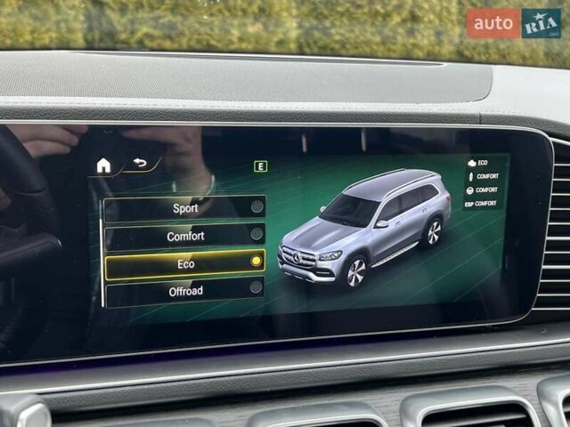 Черный Мерседес ГЛС-Класс, объемом двигателя 2.93 л и пробегом 79 тыс. км за 94499 $, фото 30 на Automoto.ua