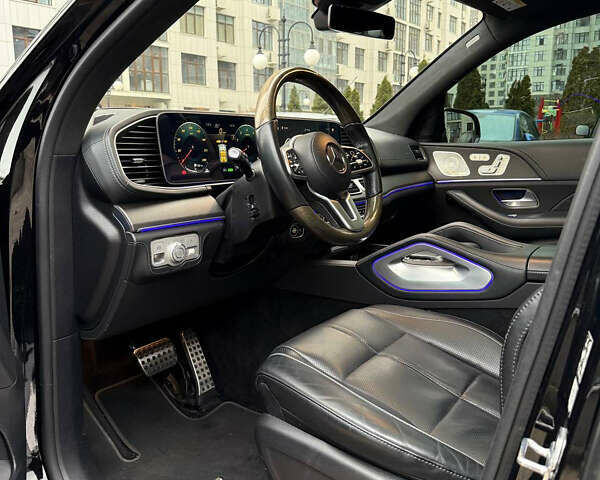 Черный Мерседес ГЛС-Класс, объемом двигателя 3.98 л и пробегом 74 тыс. км за 102900 $, фото 10 на Automoto.ua