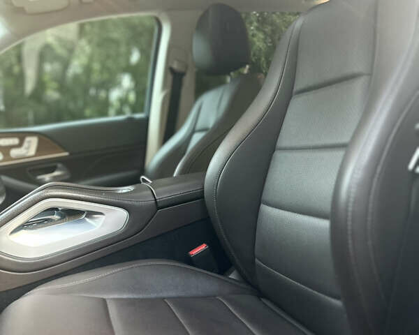 Черный Мерседес ГЛС-Класс, объемом двигателя 2.93 л и пробегом 89 тыс. км за 87700 $, фото 15 на Automoto.ua