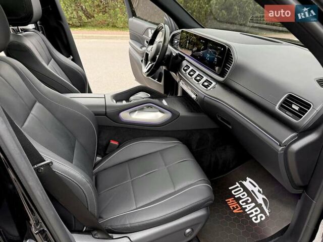 Черный Мерседес ГЛС-Класс, объемом двигателя 2.93 л и пробегом 90 тыс. км за 88900 $, фото 38 на Automoto.ua