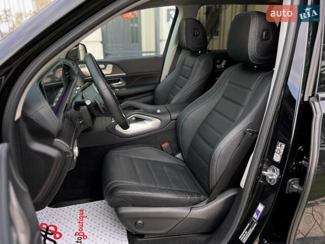 Черный Мерседес ГЛС-Класс, объемом двигателя 2.93 л и пробегом 57 тыс. км за 89000 $, фото 26 на Automoto.ua