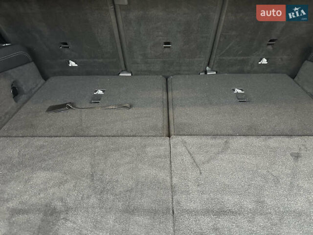 Черный Мерседес ГЛС-Класс, объемом двигателя 3.98 л и пробегом 73 тыс. км за 99000 $, фото 37 на Automoto.ua