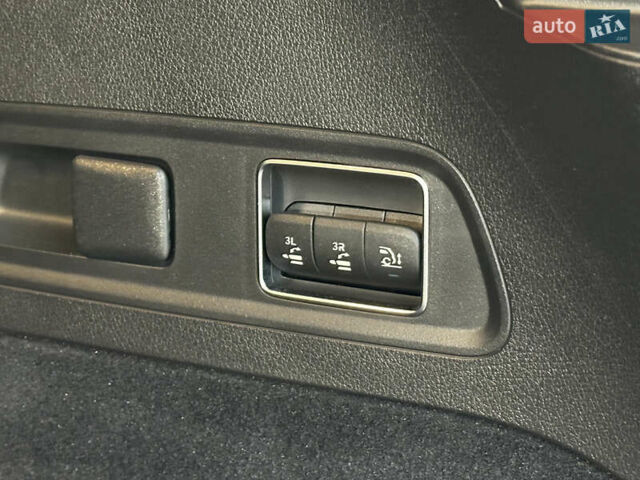 Чорний Мерседес ГЛС-Класс, об'ємом двигуна 3 л та пробігом 49 тис. км за 107000 $, фото 47 на Automoto.ua