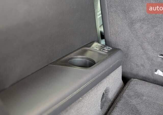 Черный Мерседес ГЛС-Класс, объемом двигателя 2.93 л и пробегом 87 тыс. км за 90712 $, фото 29 на Automoto.ua