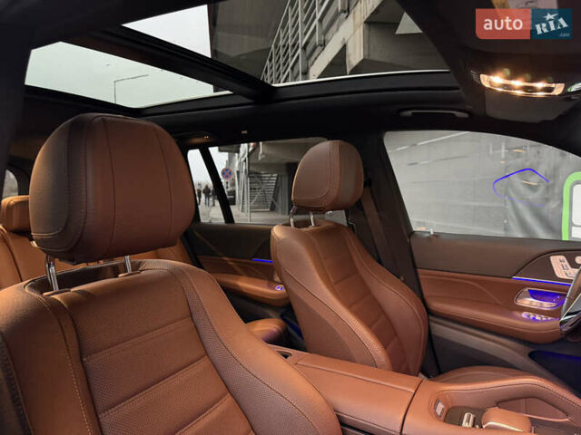 Черный Мерседес ГЛС-Класс, объемом двигателя 2.99 л и пробегом 28 тыс. км за 135000 $, фото 52 на Automoto.ua