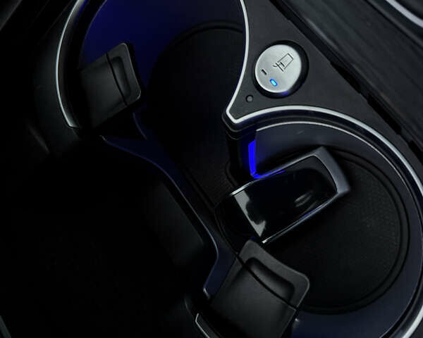 Черный Мерседес ГЛС-Класс, объемом двигателя 2.99 л и пробегом 28 тыс. км за 135000 $, фото 39 на Automoto.ua