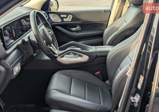 Черный Мерседес ГЛС-Класс, объемом двигателя 2.93 л и пробегом 87 тыс. км за 90712 $, фото 14 на Automoto.ua