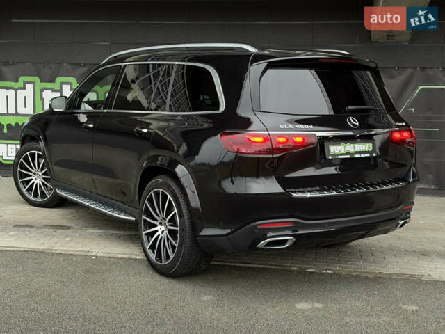 Черный Мерседес ГЛС-Класс, объемом двигателя 2.99 л и пробегом 28 тыс. км за 135000 $, фото 65 на Automoto.ua