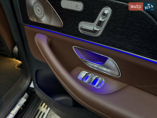 Черный Мерседес ГЛС-Класс, объемом двигателя 2.99 л и пробегом 28 тыс. км за 135000 $, фото 41 на Automoto.ua