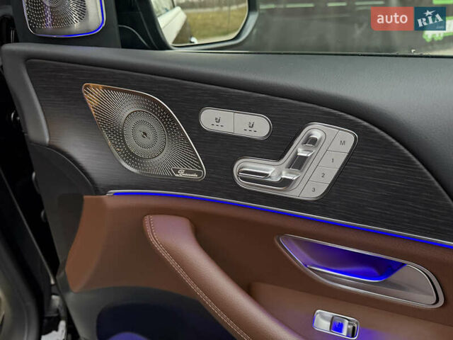 Черный Мерседес ГЛС-Класс, объемом двигателя 2.99 л и пробегом 28 тыс. км за 135000 $, фото 42 на Automoto.ua