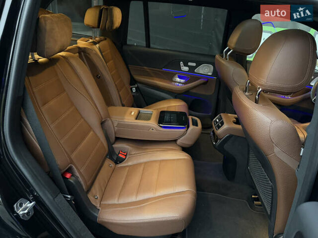 Черный Мерседес ГЛС-Класс, объемом двигателя 2.99 л и пробегом 28 тыс. км за 135000 $, фото 59 на Automoto.ua