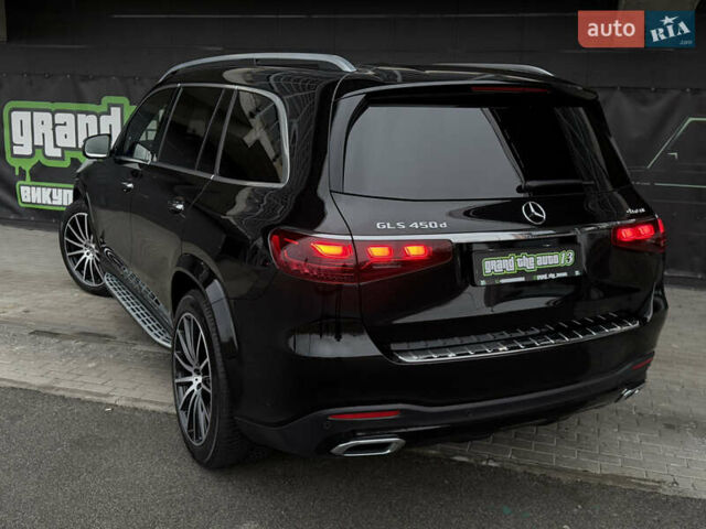 Черный Мерседес ГЛС-Класс, объемом двигателя 2.99 л и пробегом 28 тыс. км за 135000 $, фото 79 на Automoto.ua