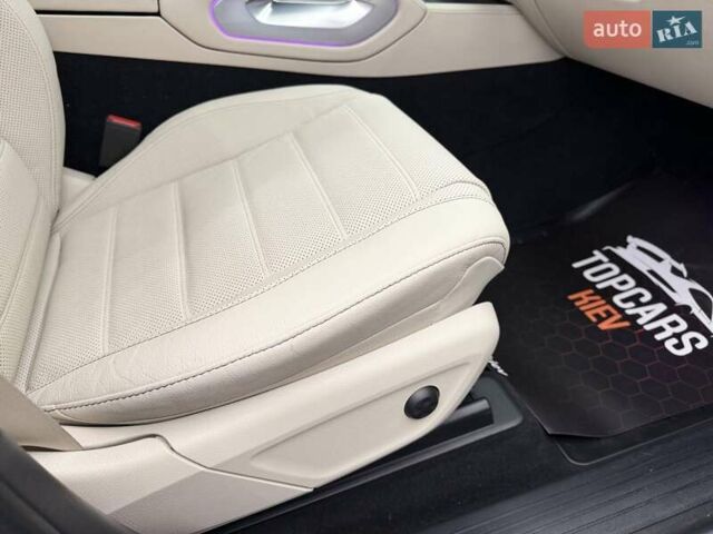 Черный Мерседес ГЛС-Класс, объемом двигателя 2.93 л и пробегом 30 тыс. км за 122999 $, фото 45 на Automoto.ua