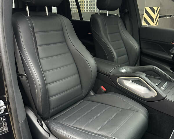 Чорний Мерседес ГЛС-Класс, об'ємом двигуна 3 л та пробігом 49 тис. км за 107000 $, фото 14 на Automoto.ua