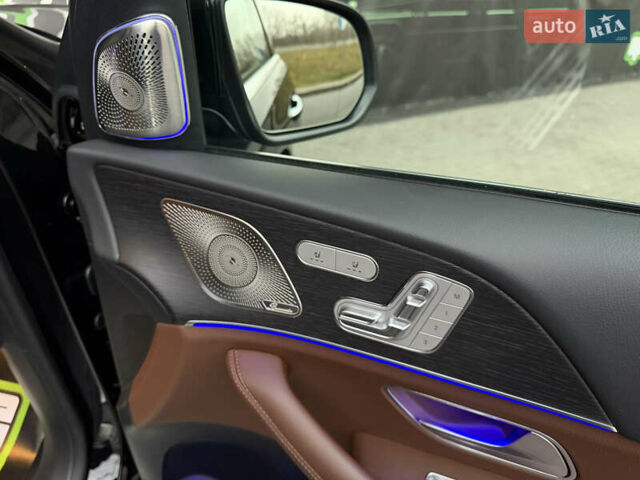 Черный Мерседес ГЛС-Класс, объемом двигателя 2.99 л и пробегом 28 тыс. км за 135000 $, фото 44 на Automoto.ua