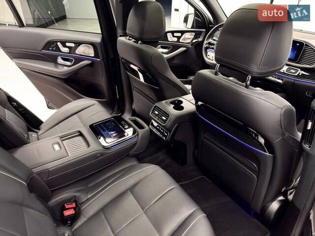 Чорний Мерседес ГЛС-Класс, об'ємом двигуна 3.98 л та пробігом 52 тис. км за 149700 $, фото 53 на Automoto.ua