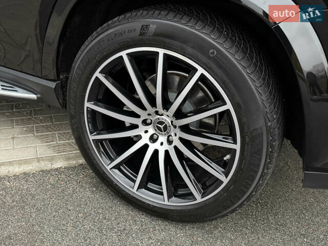 Черный Мерседес ГЛС-Класс, объемом двигателя 2.99 л и пробегом 28 тыс. км за 135000 $, фото 71 на Automoto.ua