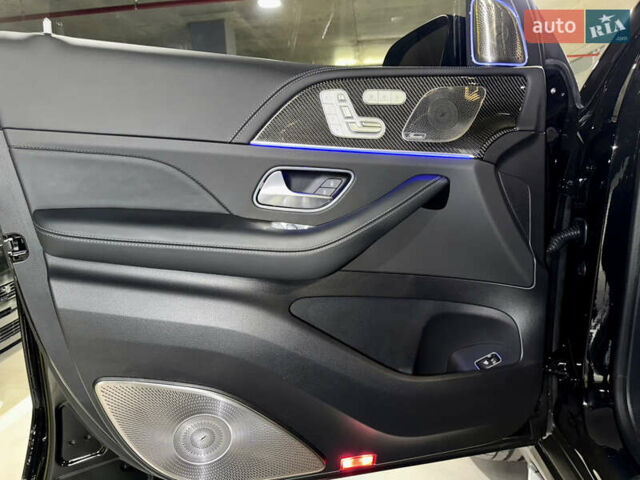 Черный Мерседес ГЛС-Класс, объемом двигателя 3.98 л и пробегом 14 тыс. км за 209900 $, фото 28 на Automoto.ua