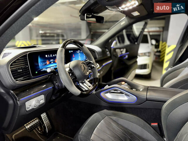 Мерседес ГЛС-Класс 2024 в Киеве на Automoto.ua Черный Мерседес ГЛС-Класс, объемом двигателя 4 л и пробегом 14 тыс. км за 219900 $, фото 18 на Automoto.ua