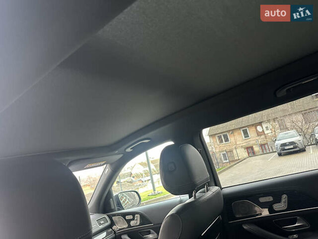 Черный Мерседес ГЛС-Класс, объемом двигателя 2.99 л и пробегом 49 тыс. км за 135000 $, фото 6 на Automoto.ua