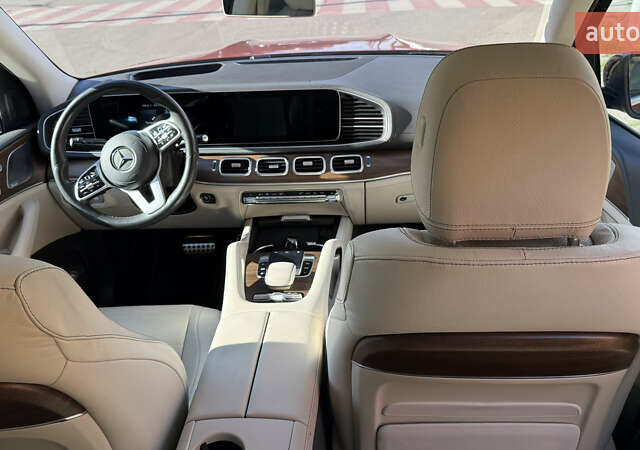 Красный Мерседес ГЛС-Класс, объемом двигателя 3.98 л и пробегом 83 тыс. км за 80000 $, фото 7 на Automoto.ua