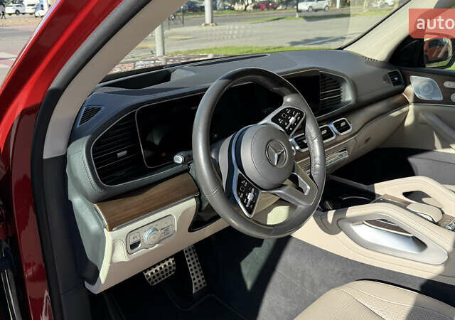 Красный Мерседес ГЛС-Класс, объемом двигателя 3.98 л и пробегом 83 тыс. км за 80000 $, фото 14 на Automoto.ua