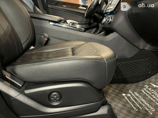 Мерседес ГЛС-Класс 2017 в Одессе на Automoto.ua Мерседес ГЛС-Класс, объемом двигателя 3 л и пробегом 60 тыс. км за 41900 $, фото 5 на Automoto.ua