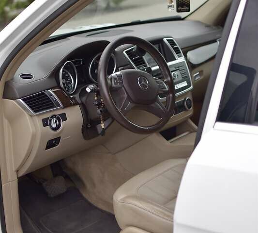 Мерседес ГЛС-Класс, объемом двигателя 0 л и пробегом 125 тыс. км за 32500 $, фото 2 на Automoto.ua