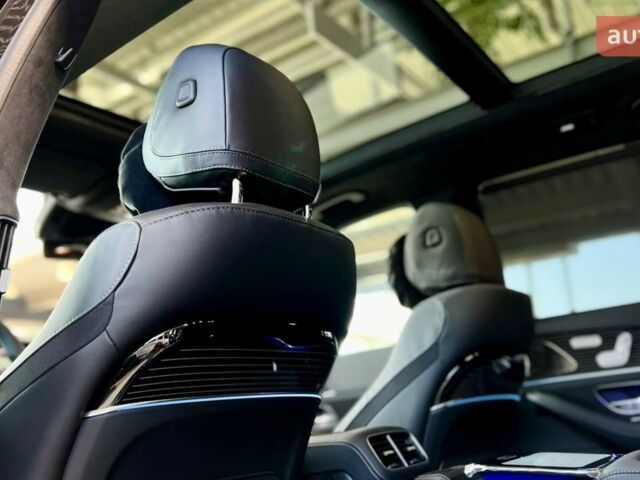 купити нове авто Мерседес ГЛС-Класс 2025 року від офіційного дилера Mercedes-Benz на Набережній Мерседес фото