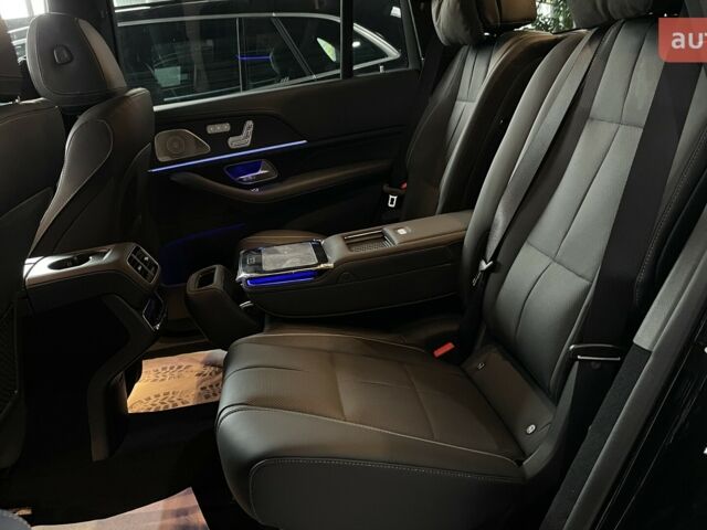 купити нове авто Мерседес ГЛС-Класс 2025 року від офіційного дилера Mercedes-Benz на Набережній Мерседес фото