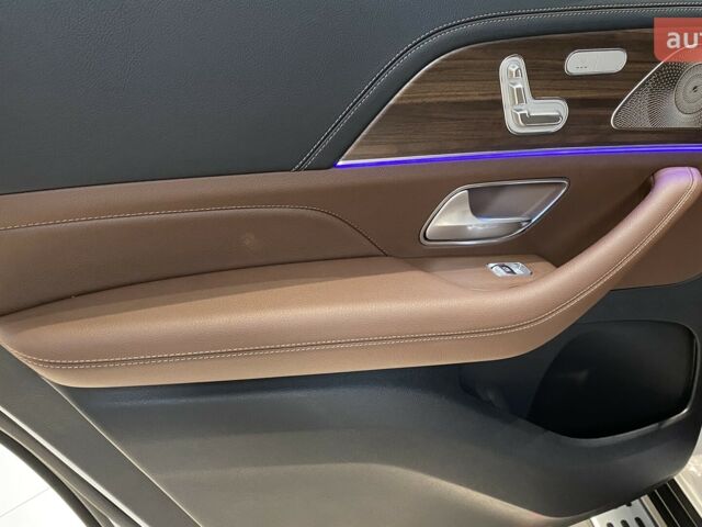 купить новое авто Мерседес ГЛС-Класс 2025 года от официального дилера Mercedes-Benz на Набережній Мерседес фото