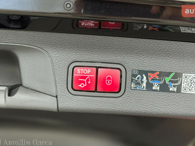 Мерседес ГЛС-Класс, об'ємом двигуна 2.99 л та пробігом 0 тис. км за 139005 $, фото 10 на Automoto.ua