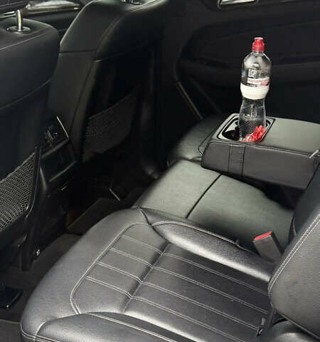 Серый Мерседес ГЛС-Класс, объемом двигателя 3 л и пробегом 100 тыс. км за 29000 $, фото 7 на Automoto.ua