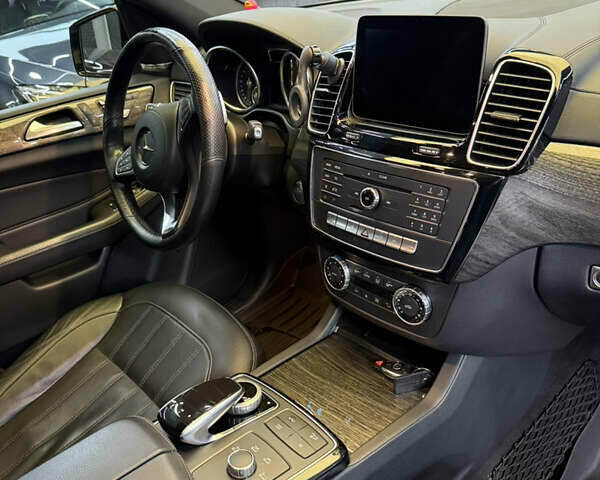 Сірий Мерседес ГЛС-Класс, об'ємом двигуна 3 л та пробігом 116 тис. км за 43999 $, фото 11 на Automoto.ua