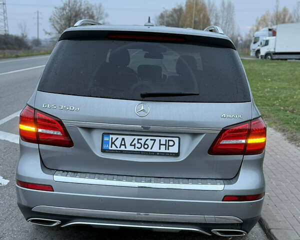 Серый Мерседес ГЛС-Класс, объемом двигателя 2.99 л и пробегом 185 тыс. км за 33500 $, фото 3 на Automoto.ua