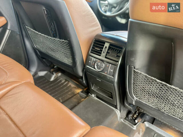 Сірий Мерседес ГЛС-Класс, об'ємом двигуна 3 л та пробігом 167 тис. км за 33777 $, фото 6 на Automoto.ua