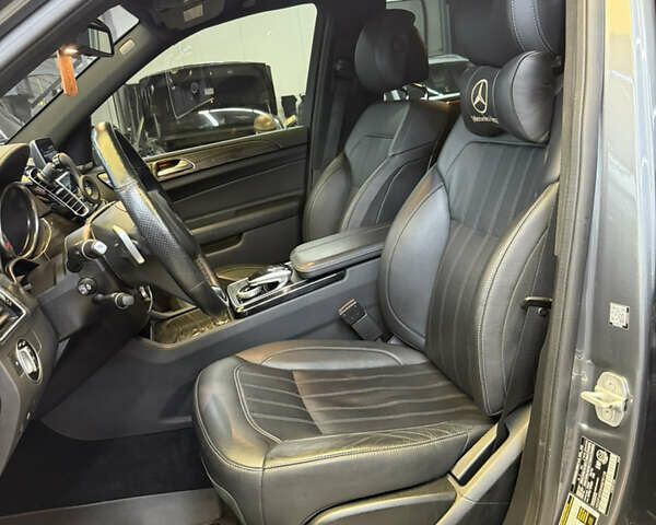 Сірий Мерседес ГЛС-Класс, об'ємом двигуна 3 л та пробігом 116 тис. км за 43999 $, фото 9 на Automoto.ua