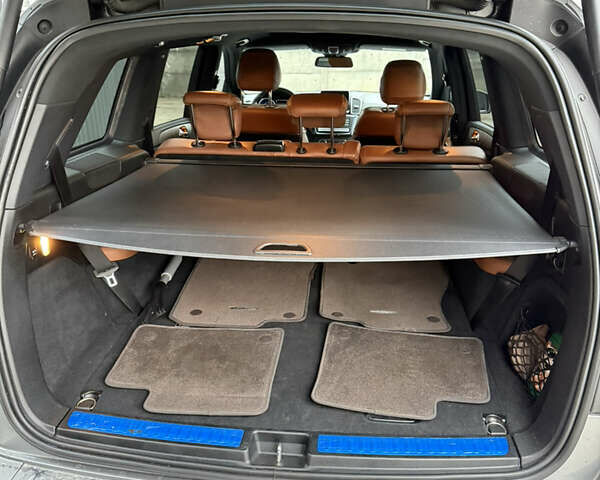 Серый Мерседес ГЛС-Класс, объемом двигателя 2.99 л и пробегом 185 тыс. км за 33500 $, фото 9 на Automoto.ua