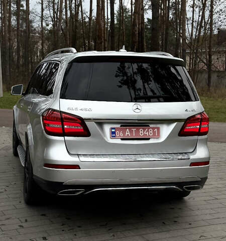 Серый Мерседес ГЛС-Класс, объемом двигателя 3 л и пробегом 100 тыс. км за 29000 $, фото 2 на Automoto.ua