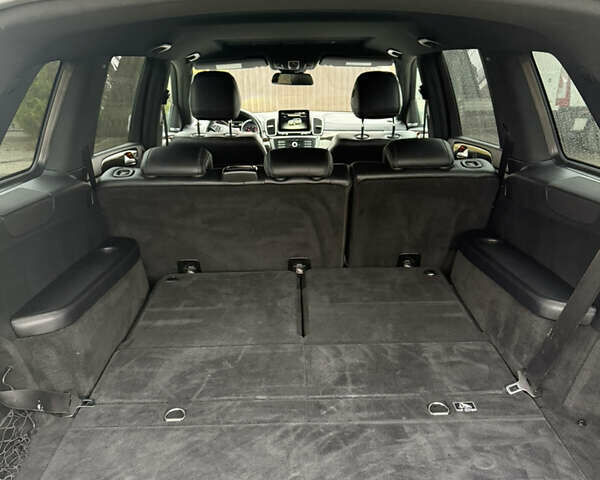 Сірий Мерседес ГЛС-Класс, об'ємом двигуна 3 л та пробігом 175 тис. км за 24900 $, фото 7 на Automoto.ua